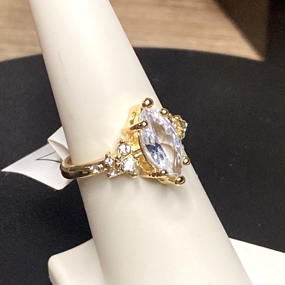 NEW Marquis Ring Clear Marquis Cut Center Stone - Picture 4 of 6